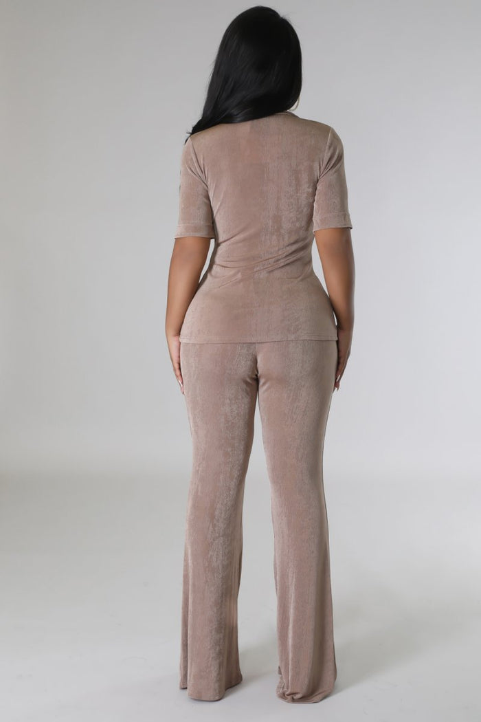 Kelissa Pant Set