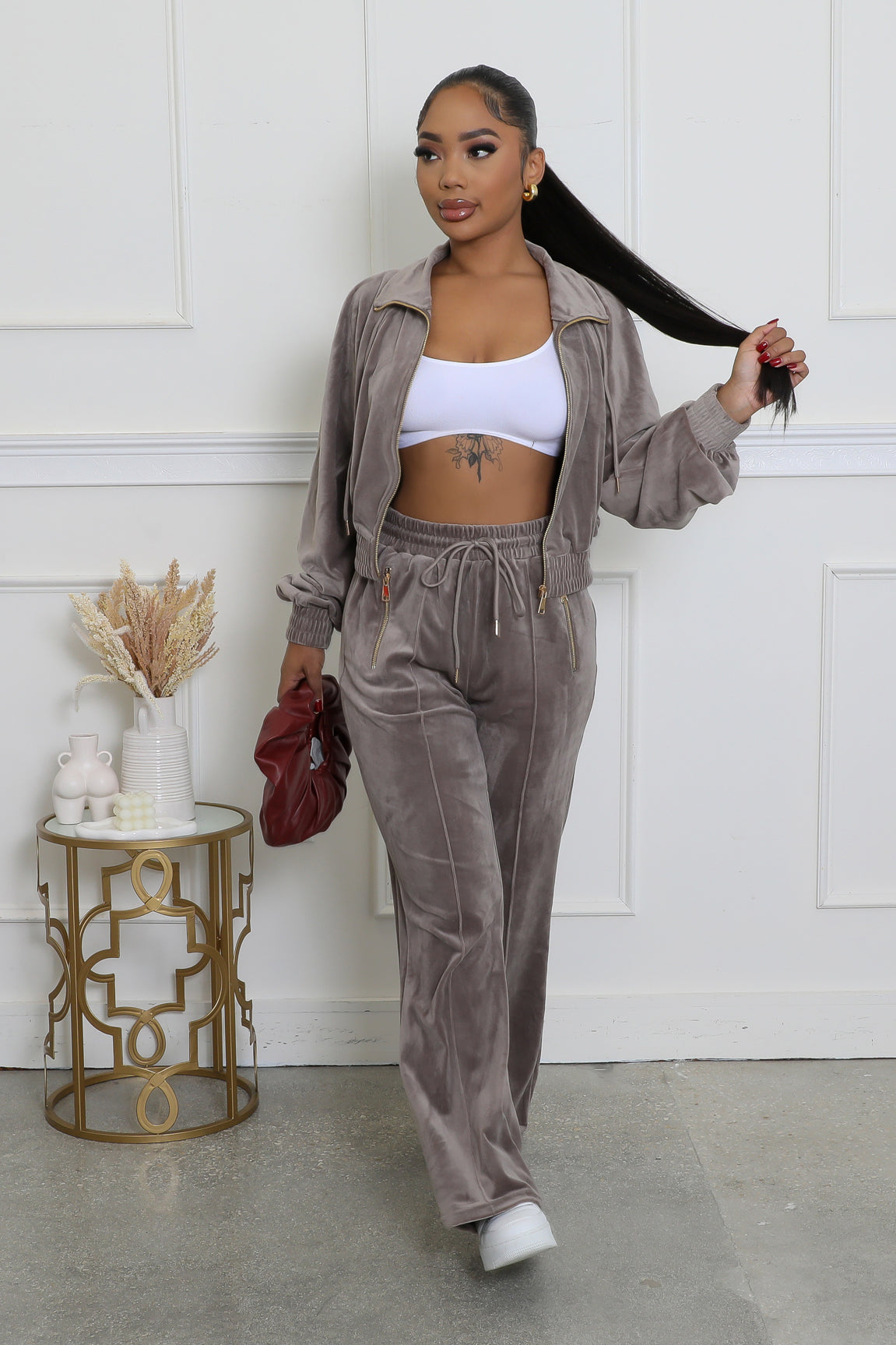 Velvet tracksuit cropped sale